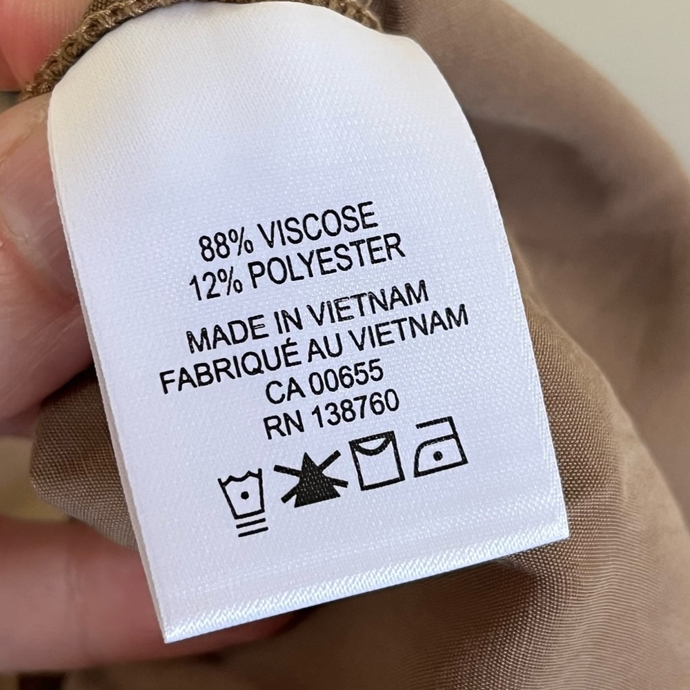 Reitman’s Two Piece Set Crop Blouse + Cargo Pant - Picture 14 of 16